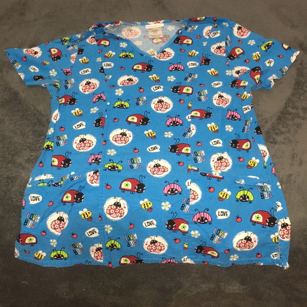 NWOT Ladybug scrub top